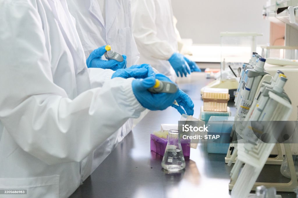 asian people doing medical research in the laboratory